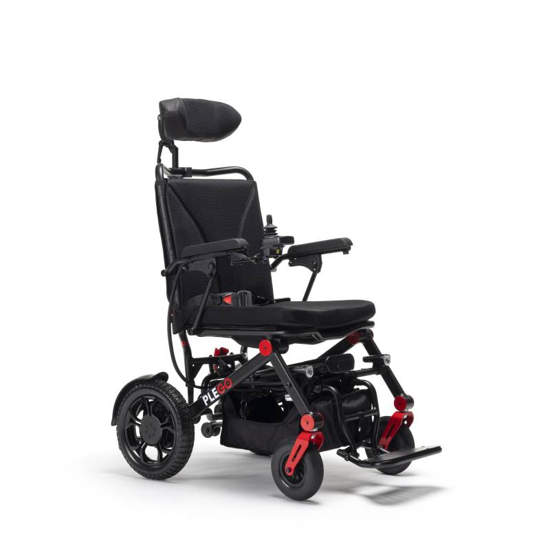 Fauteuil roulant électrique Plego à Nice : léger, pliant et prêt pour l'aventure